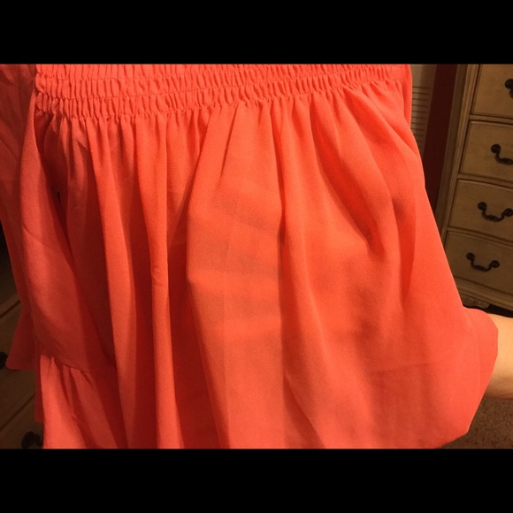 Coral Off Shoulder Sheer Top. Very comfortable! - Picture 8 of 8
